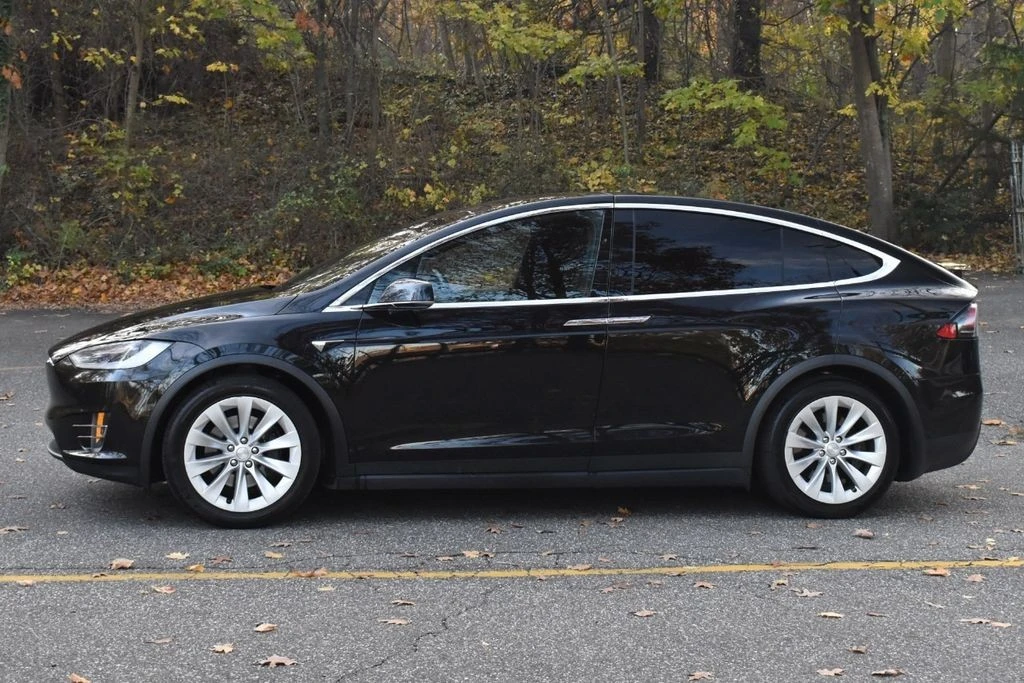 2018 Tesla Model X - Image 3 of 12