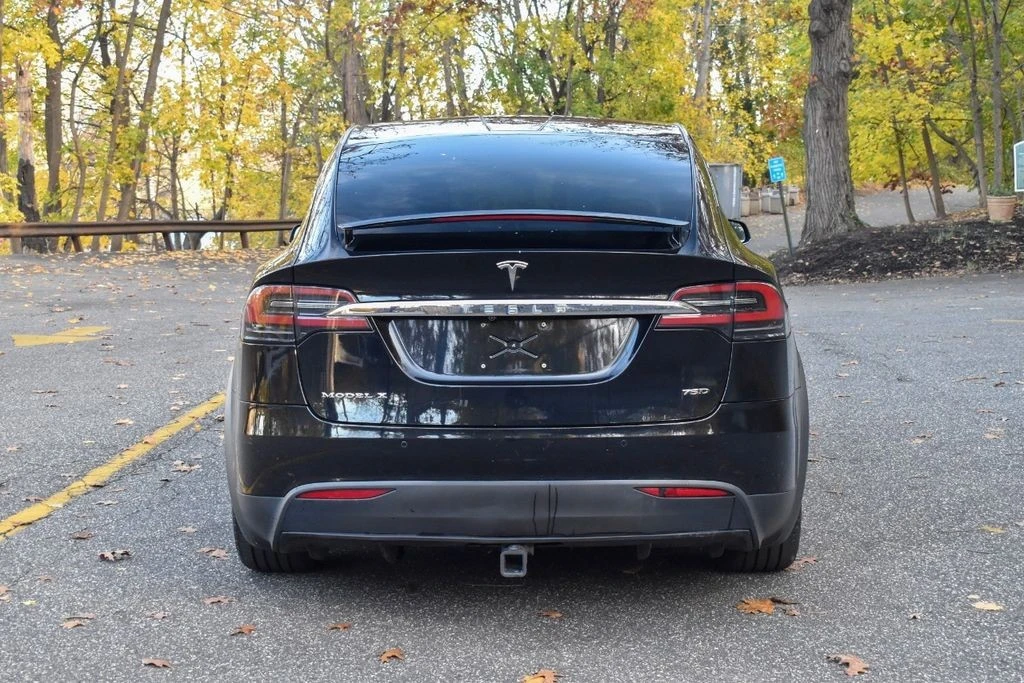 2018 Tesla Model X - Image 7 of 12