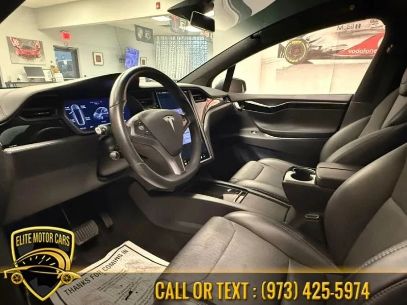 2018 Tesla Model X - Image 9 of 12