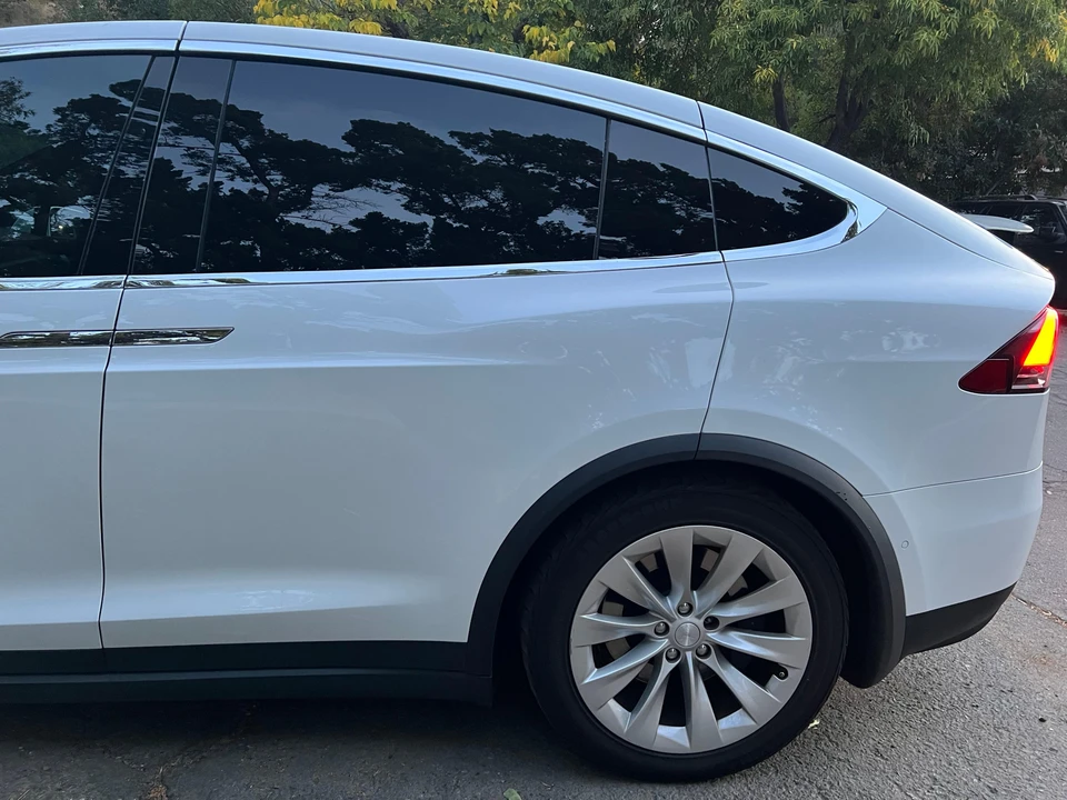 2018 Tesla Model X - Image 31 of 31