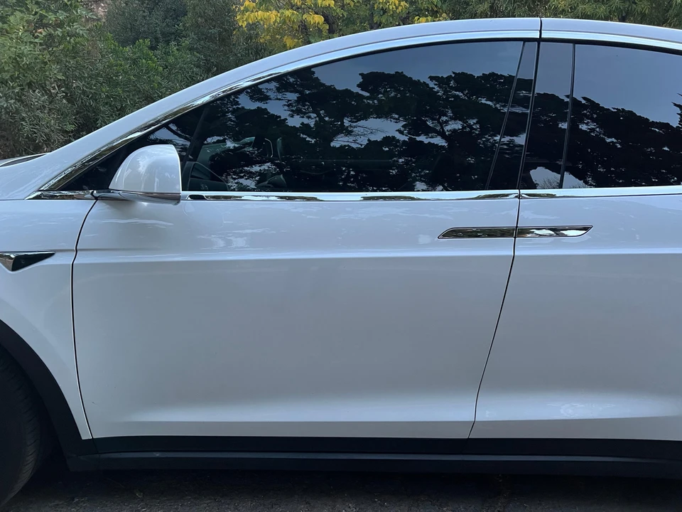 2018 Tesla Model X - Image 30 of 31