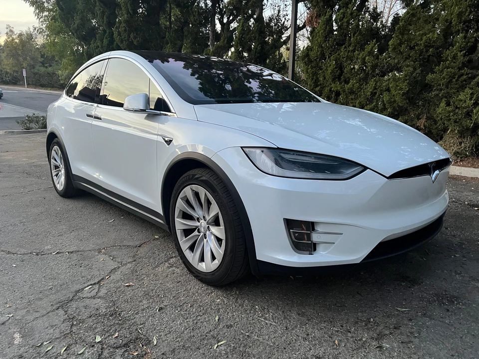 2018 Tesla Model X - Image 22 of 31