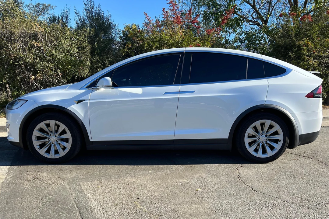 2018 Tesla Model X - Image 3 of 31