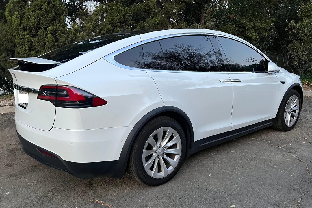 2018 Tesla Model X - Image 4 of 31