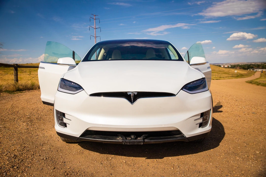 2018 Tesla Model X - Image 7 of 31