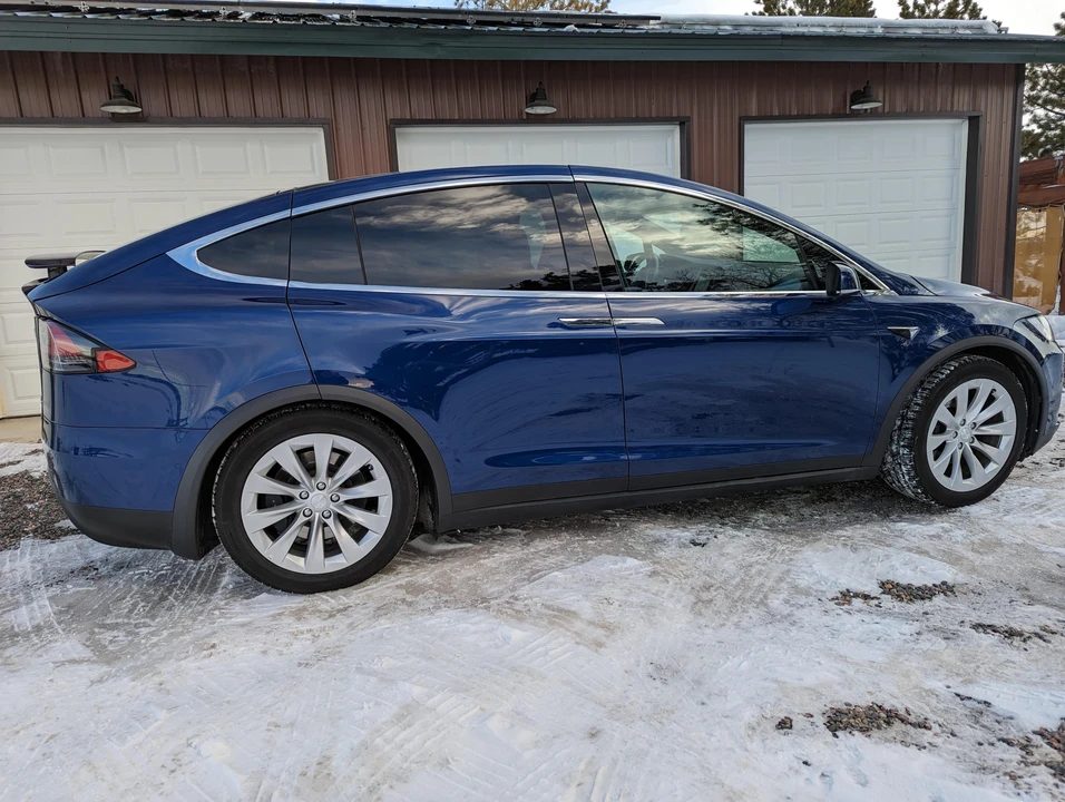 2018 Tesla Model X - Image 21 of 31