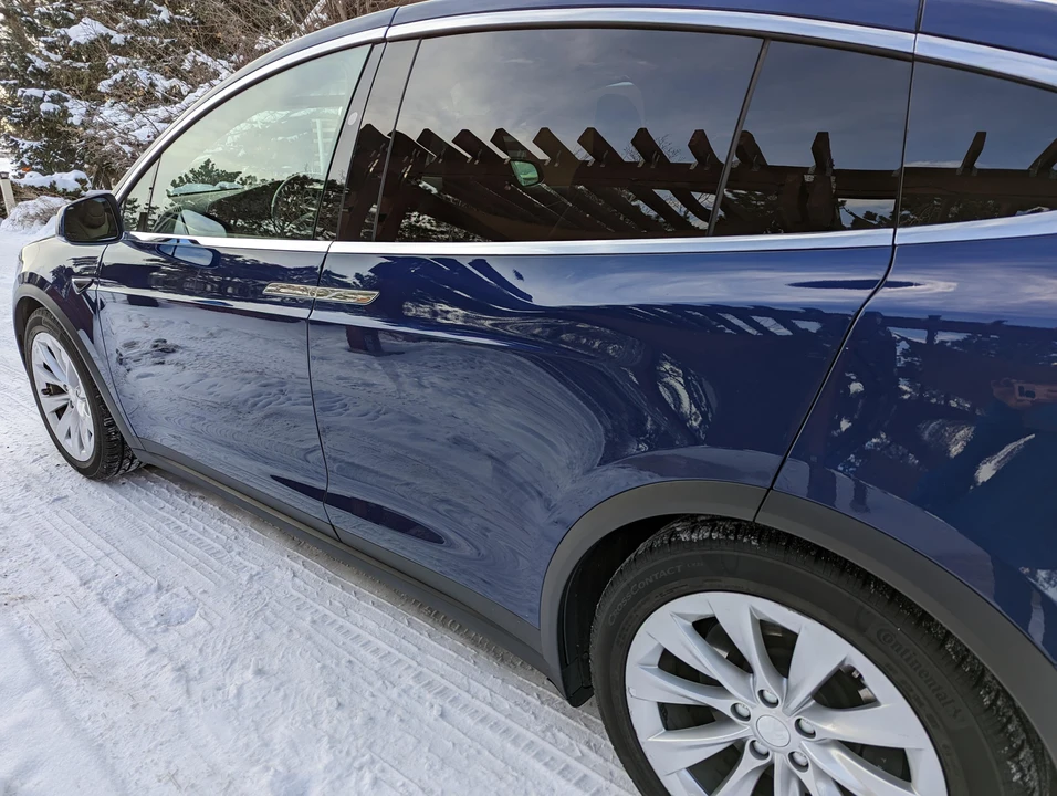 2018 Tesla Model X - Image 29 of 31