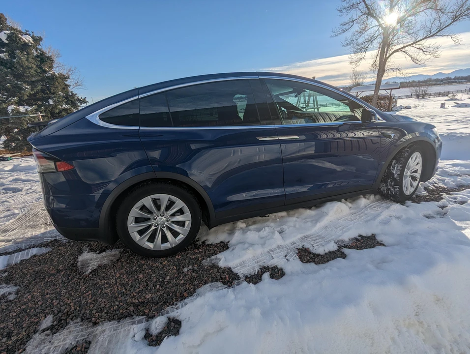 2018 Tesla Model X - Image 20 of 31
