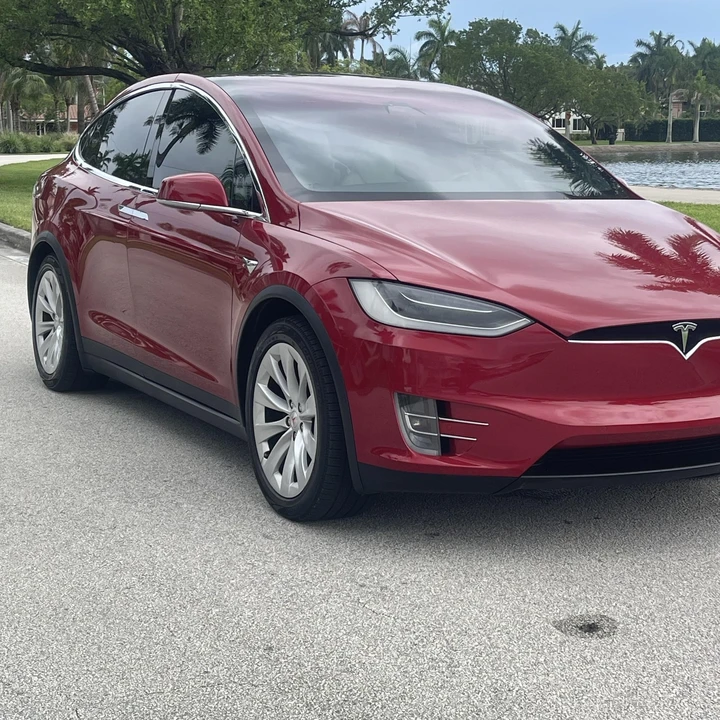 2018 Tesla Model X - Image 4 of 12