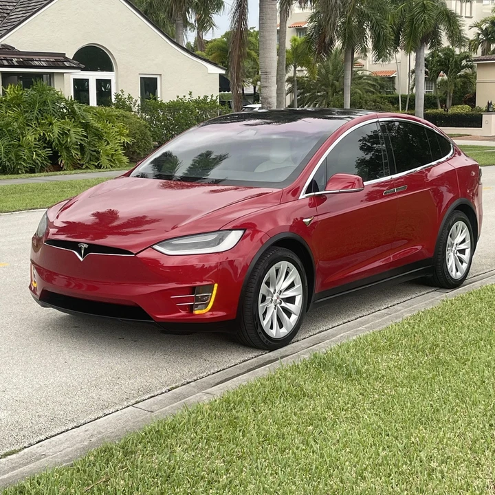 2018 Tesla Model X - Image 7 of 12