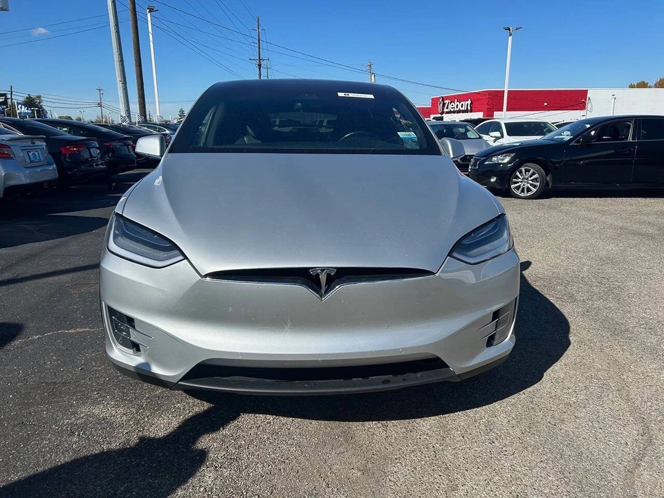 2018 Tesla Model X - Image 3 of 11