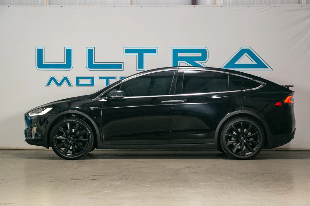 2018 Tesla Model X - Image 11 of 21