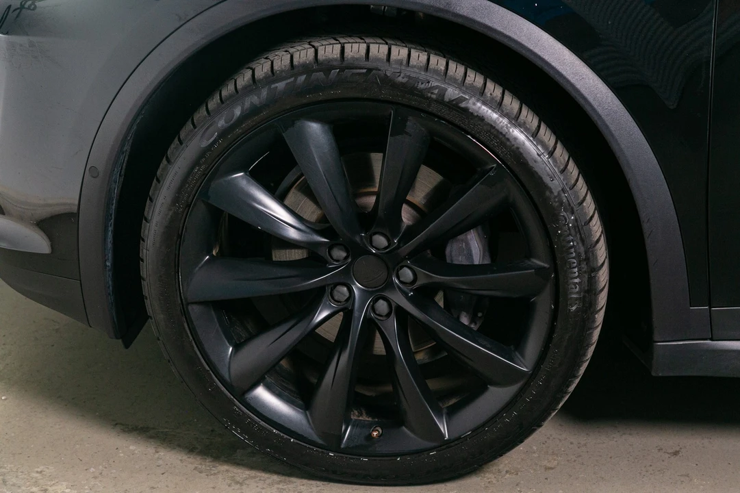 2018 Tesla Model X - Image 18 of 21
