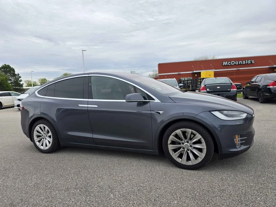 2018 Tesla Model X - Image 3 of 21