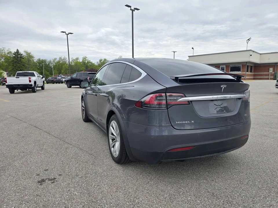 2018 Tesla Model X - Image 5 of 21