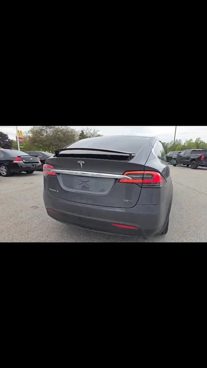 2018 Tesla Model X - Image 21 of 21