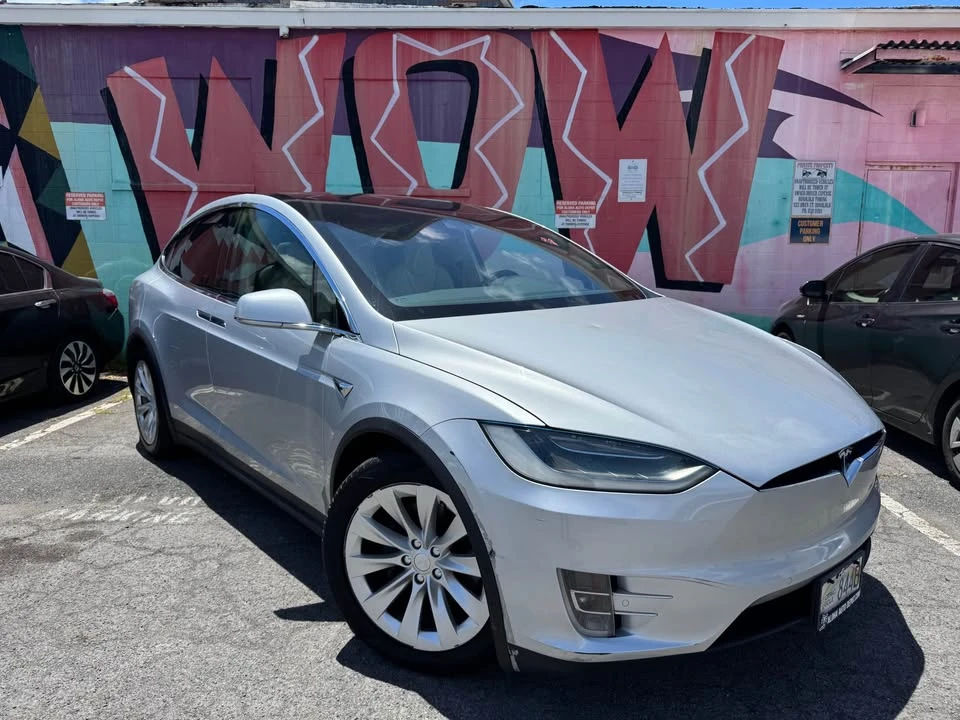 2018 Tesla Model X - Image 2 of 16