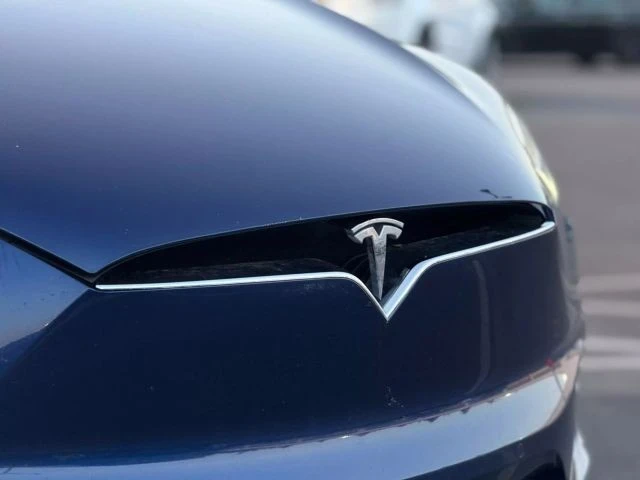2018 Tesla Model X - Image 4 of 21
