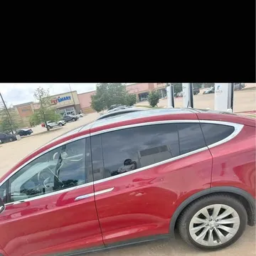2018 Tesla Model X 75D Sport Utility 4D