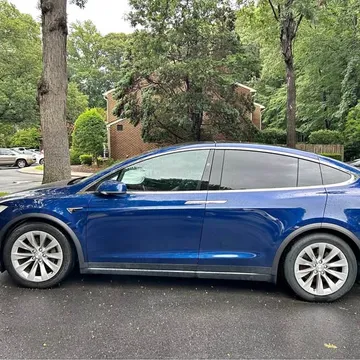 2018 Tesla Model X 75D Sport Utility 4D