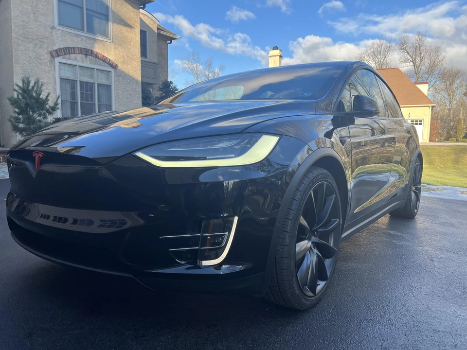 2018 Tesla Model X - Image 7 of 31