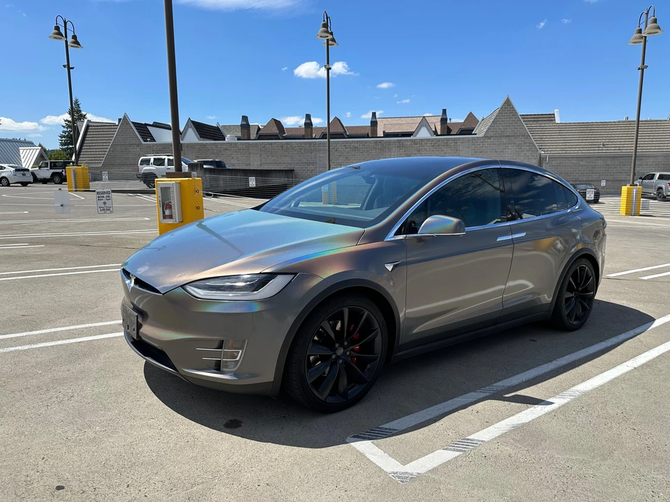 2018 Tesla Model X - Image 7 of 31