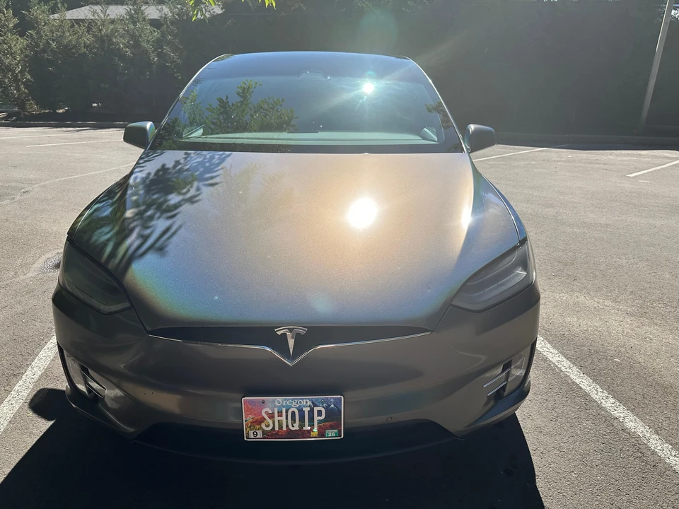 2018 Tesla Model X - Image 17 of 31
