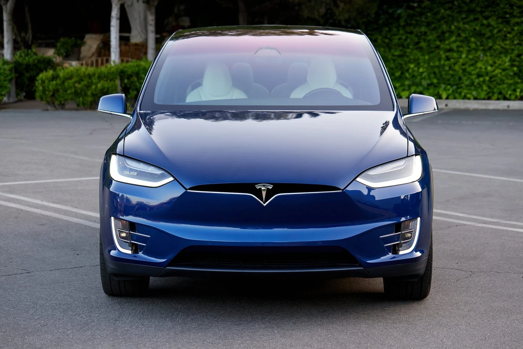 2018 Tesla Model X - Image 5 of 31