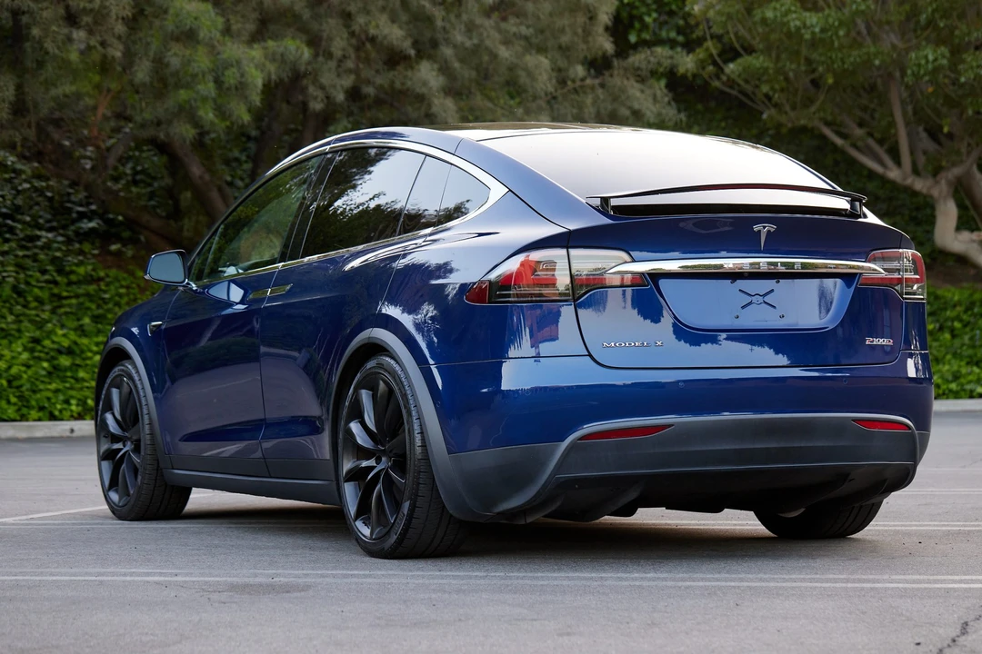 2018 Tesla Model X - Image 14 of 31