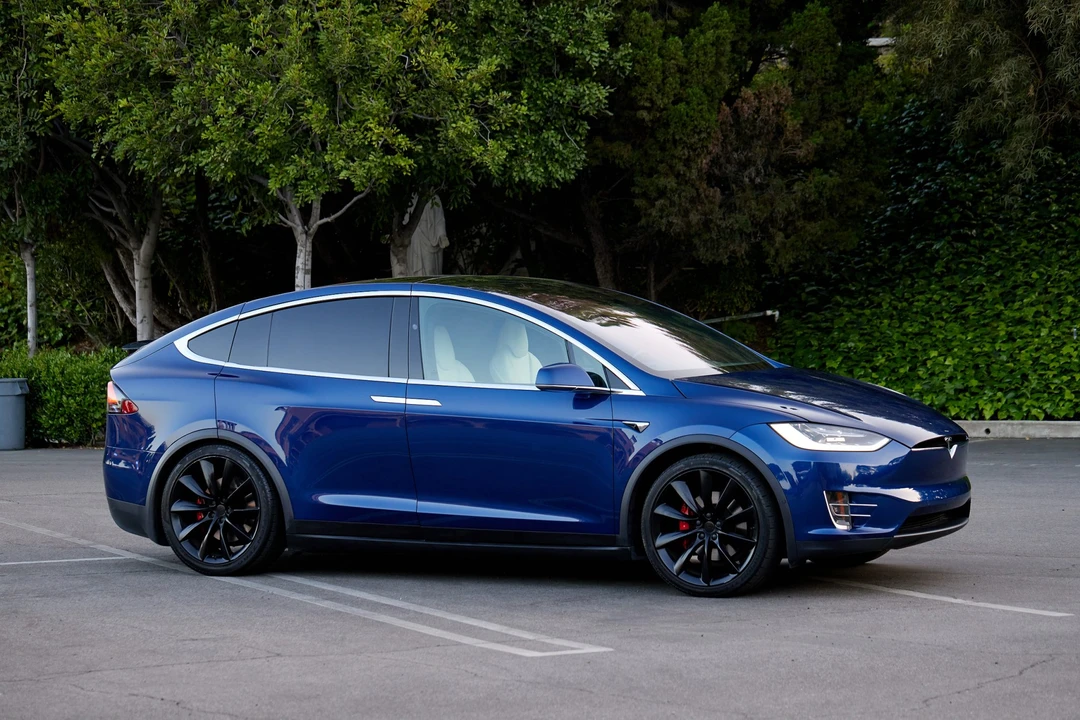 2018 Tesla Model X - Image 25 of 31