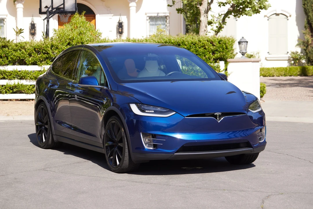2018 Tesla Model X - Image 27 of 31