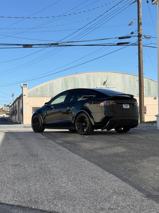 2018 Tesla Model X - Image 30 of 31