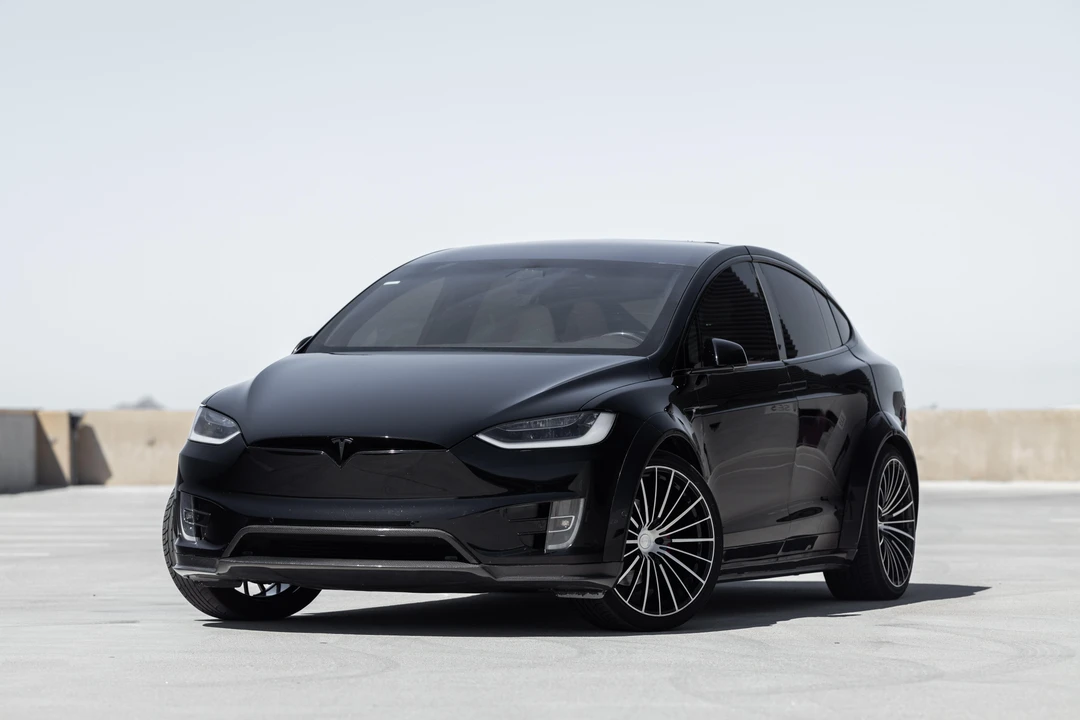 2018 Tesla Model X - Image 7 of 31