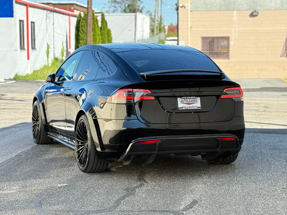 2018 Tesla Model X - Image 14 of 31