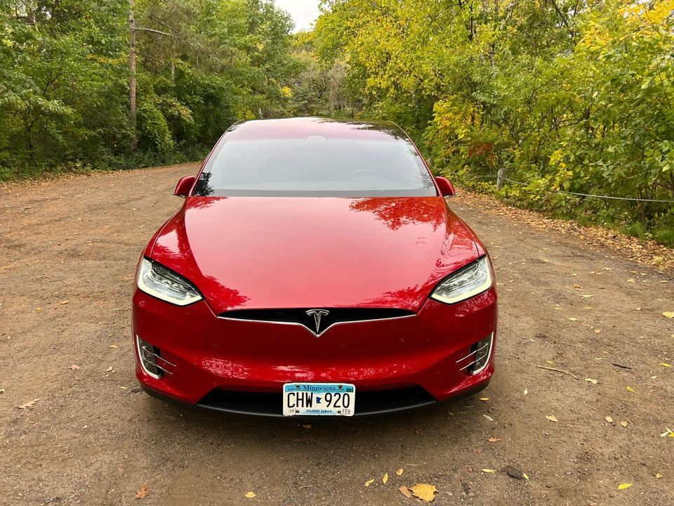 2018 Tesla Model X - Image 6 of 31