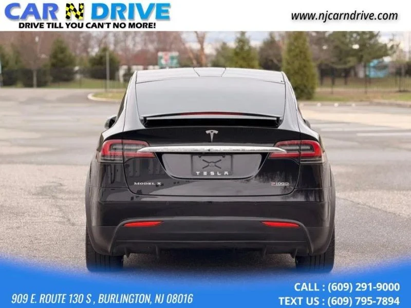 2018 Tesla Model X - Image 9 of 12