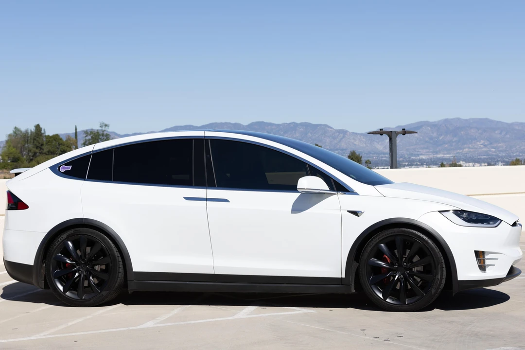 2018 Tesla Model X - Image 3 of 31