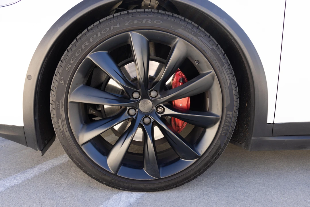 2018 Tesla Model X - Image 22 of 31