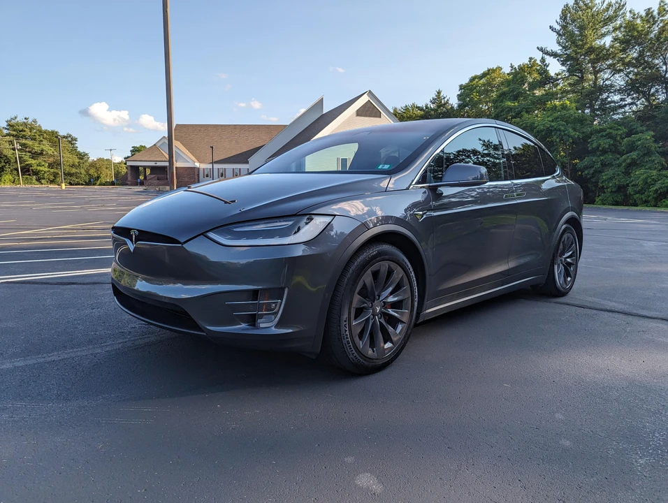 2018 Tesla Model X - Image 13 of 31