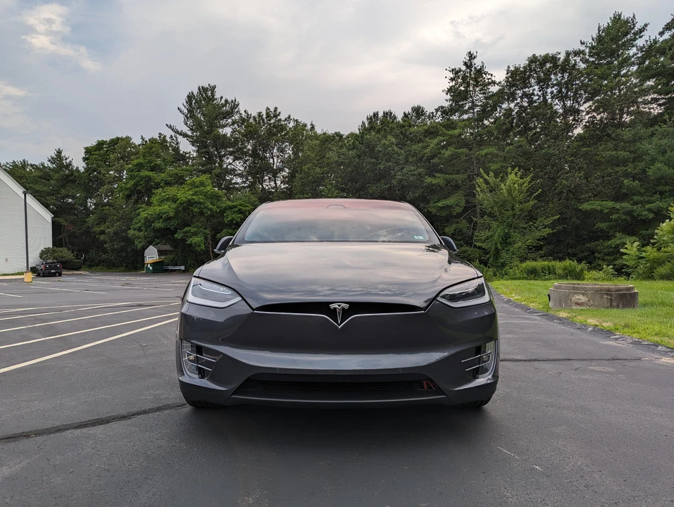 2018 Tesla Model X - Image 6 of 31