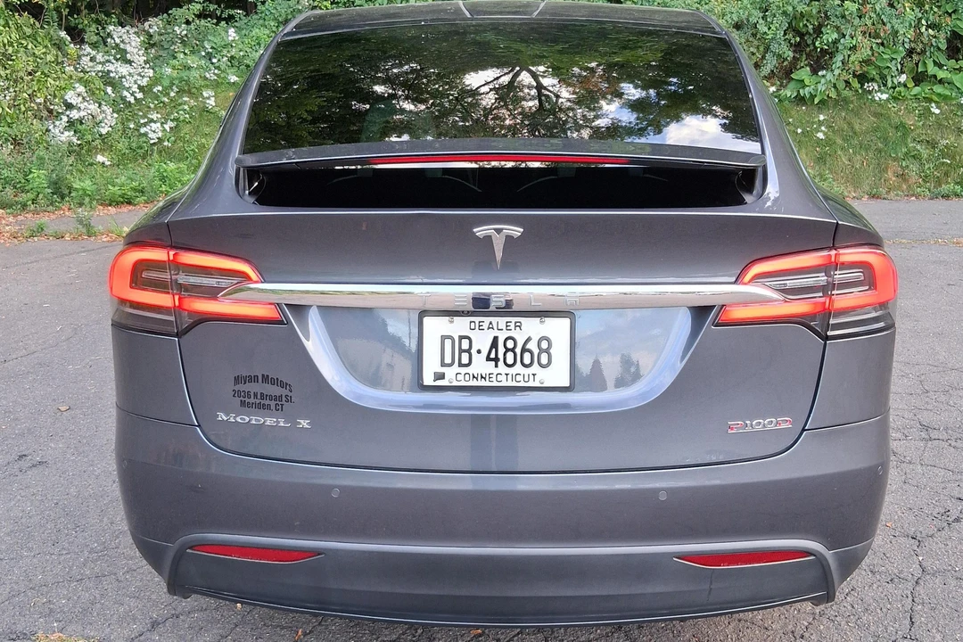 2018 Tesla Model X - Image 12 of 31