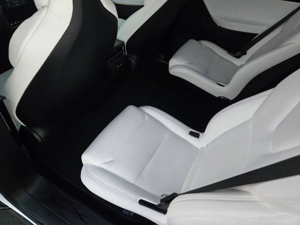 2018 Tesla Model X - Image 20 of 21