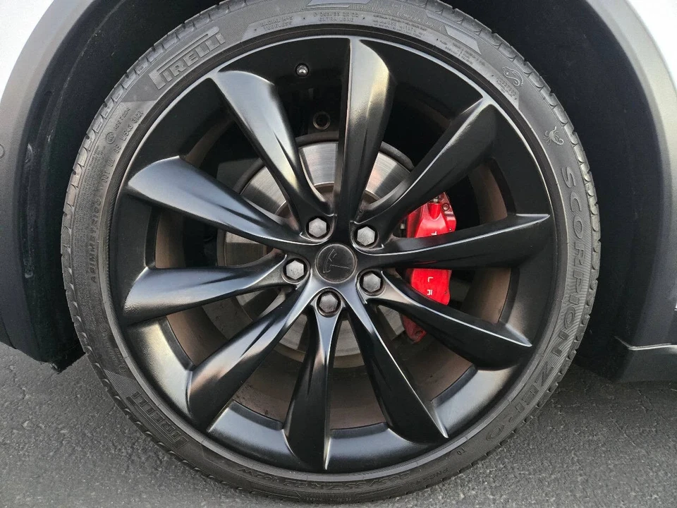 2018 Tesla Model X - Image 15 of 21