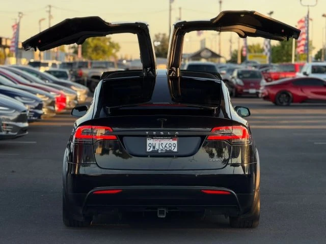 2018 Tesla Model X - Image 13 of 21