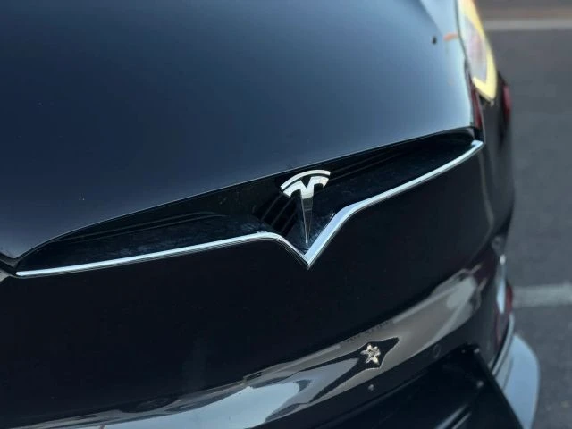2018 Tesla Model X - Image 4 of 21