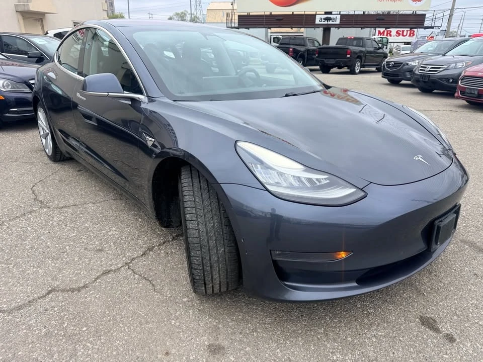 2018 Tesla Model 3 - Image 9 of 20