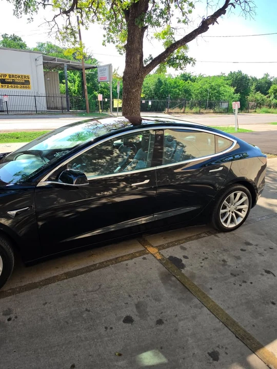2018 Tesla Model 3 - Image 2 of 20