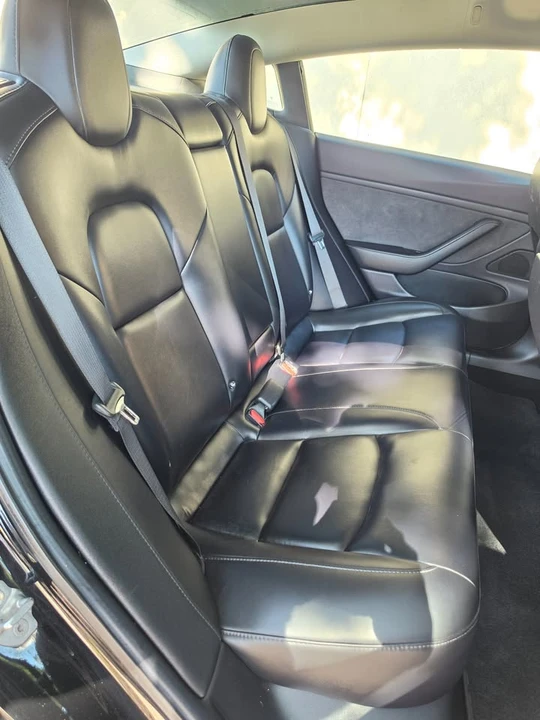 2018 Tesla Model 3 - Image 19 of 20