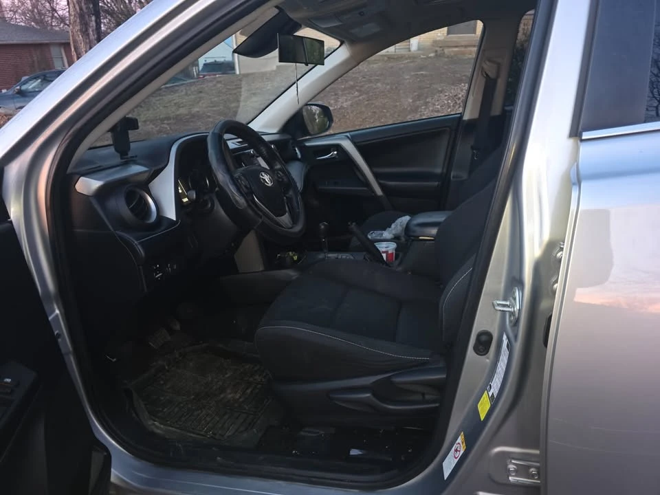 2018 Toyota RAV4 4th Gen - Image 7 of 12