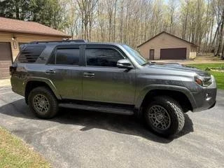 2018 Toyota 4Runner 5th Gen - Image 2 of 17